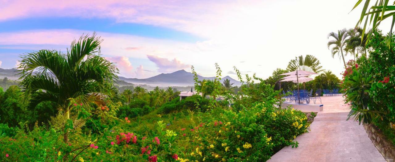 Ai World Park And Resorts Bacungan Exteriér fotografie